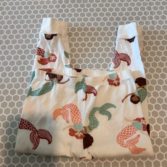 Carter's White, Peach & Teal Toddler Mermaid PJ Set Size 2T - Picture 6 of 6
